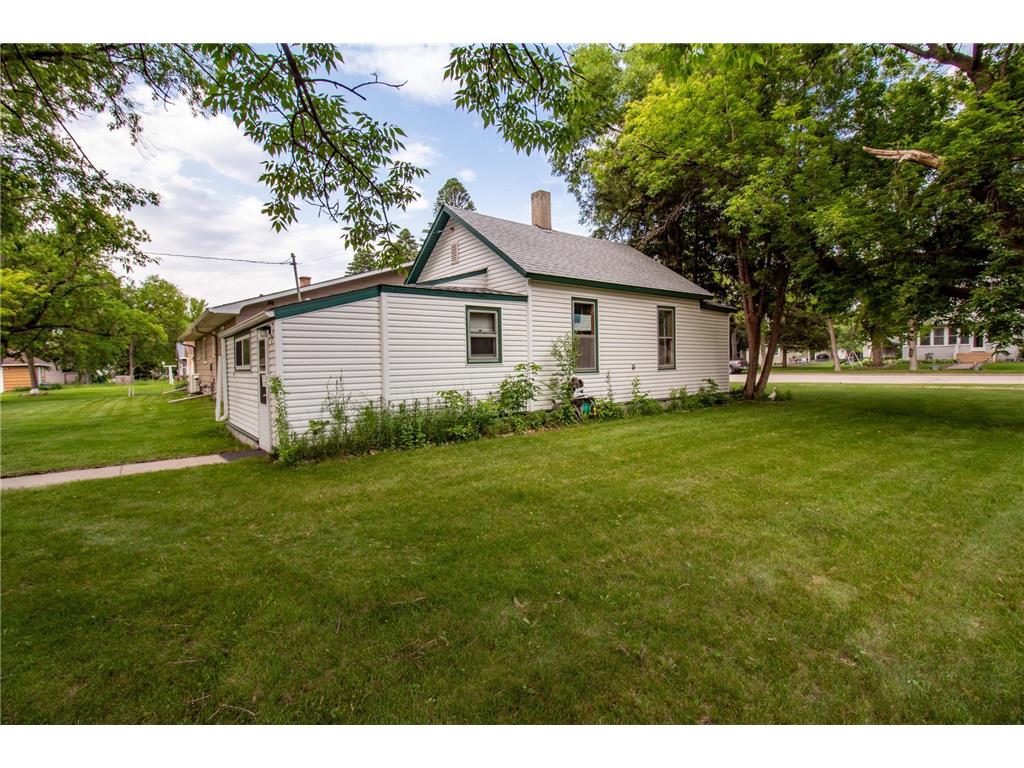 103 3rd Street NE Barnesville MN 56514 6732663 image4
