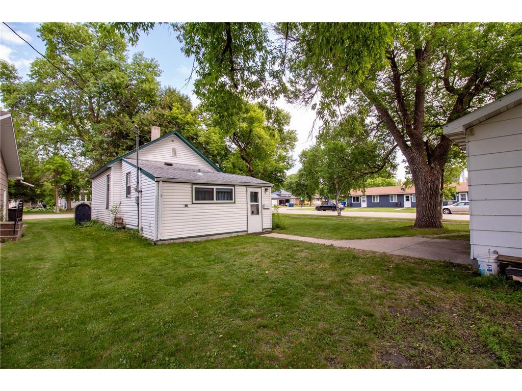 103 3rd Street NE Barnesville MN 56514 6732663 image6