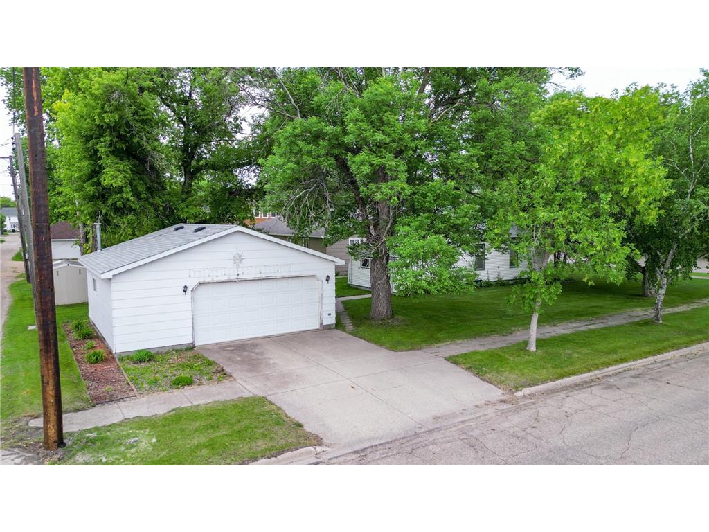 103 3rd Street NE Barnesville MN 56514 6732663 image7