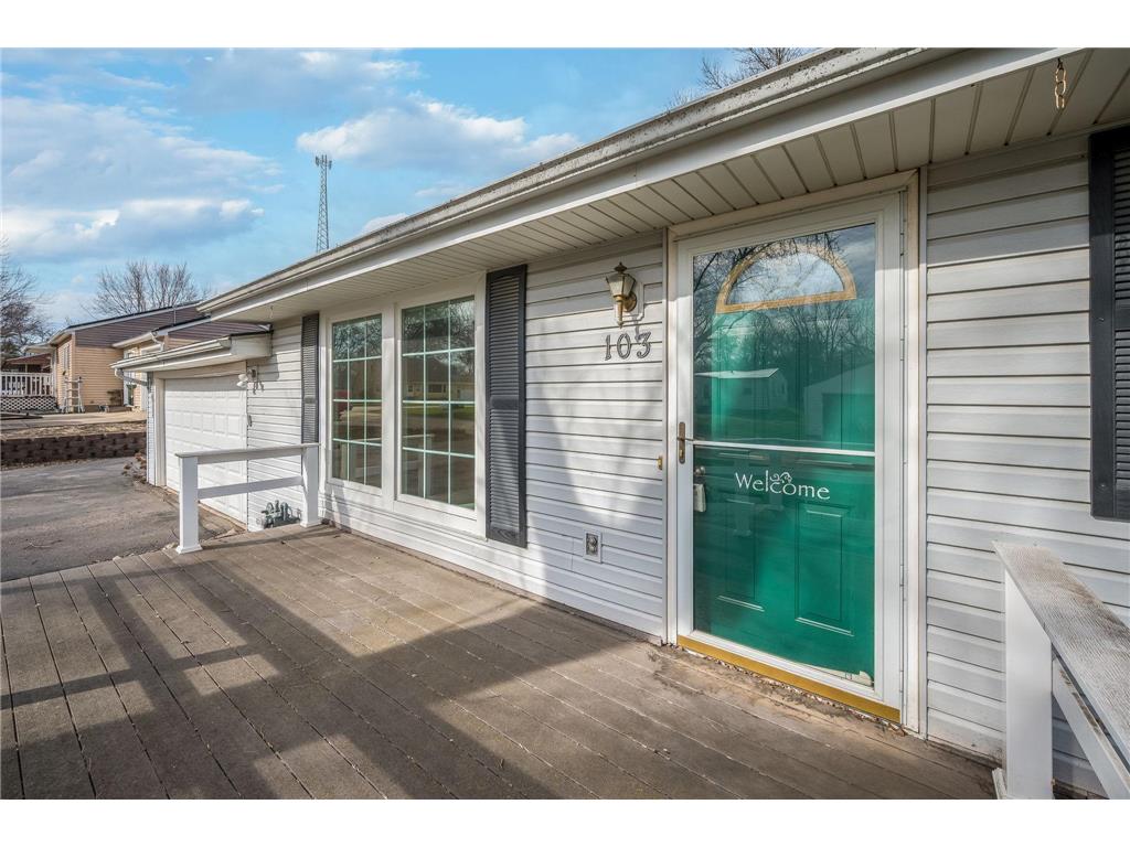103 7th Street N Swea City IA 50590 7051919 image3