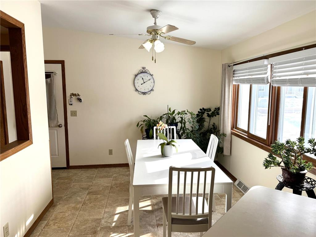 103 8th Street SW Roseau MN 56751 7034071 image2