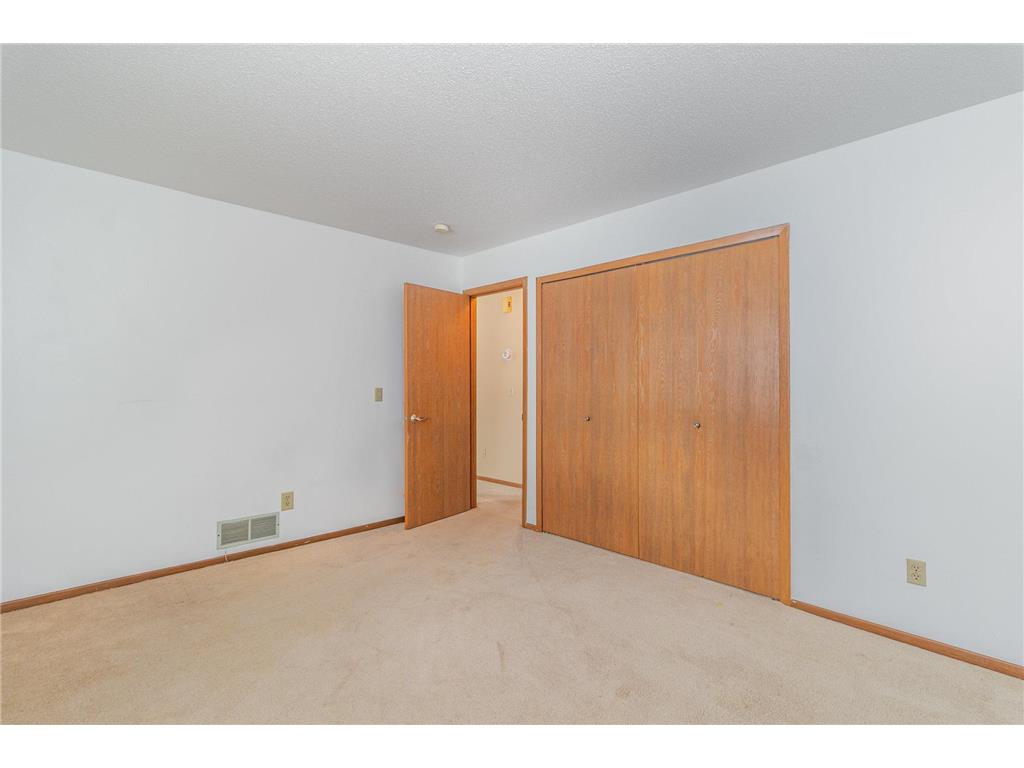 103 96th Lane NE Blaine MN 55434 6824118 image18