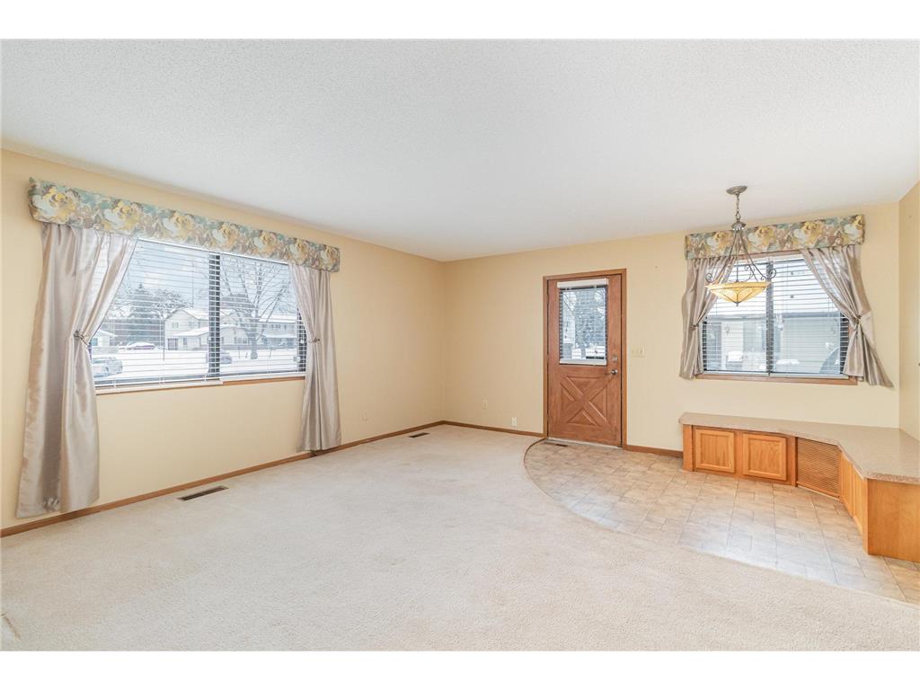 103 96th Lane NE Blaine MN 55434 6824118 image6