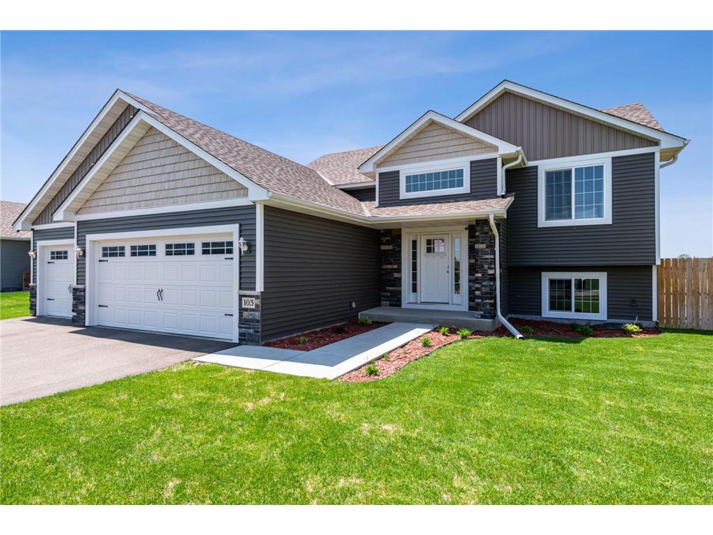 103 9th Ave SE Isanti MN 55040 6372486 image1