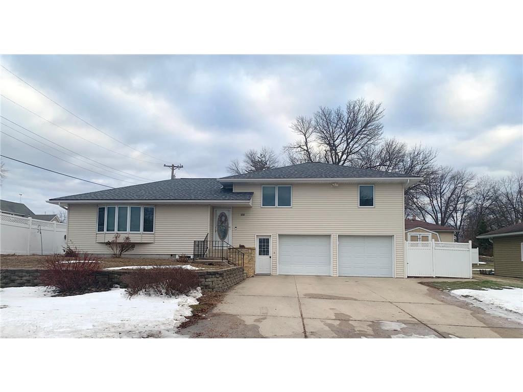 103 Calm Court Mapleton MN 56065 7008785 image1