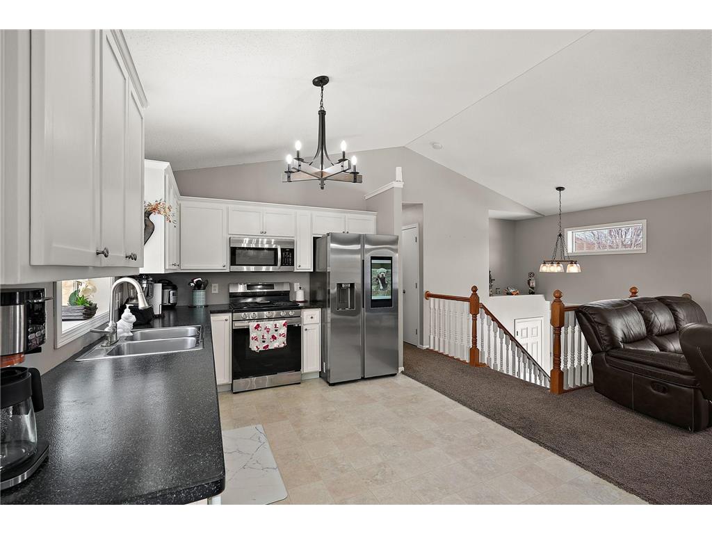103 Dresden Lane Waverly MN 55390 7015659 image1