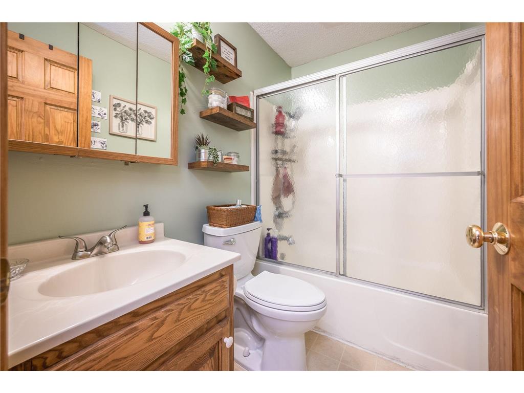 103 E Interlaken Road Fairmont MN 56031 7037404 image16