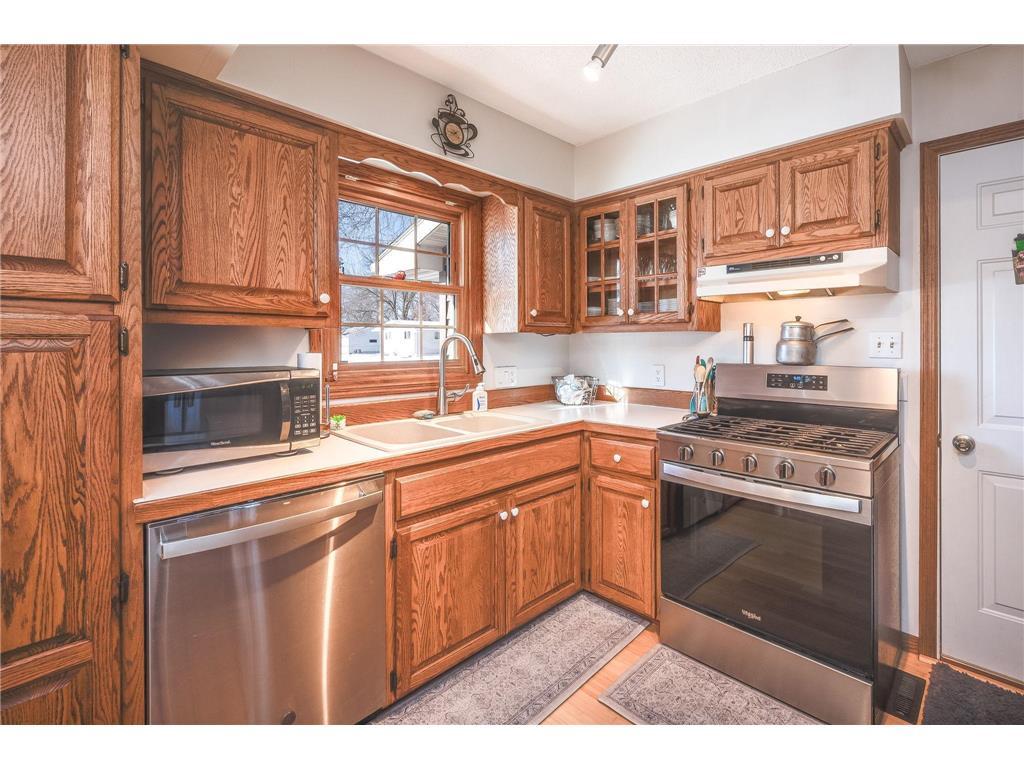 103 E Interlaken Road Fairmont MN 56031 7037404 image3