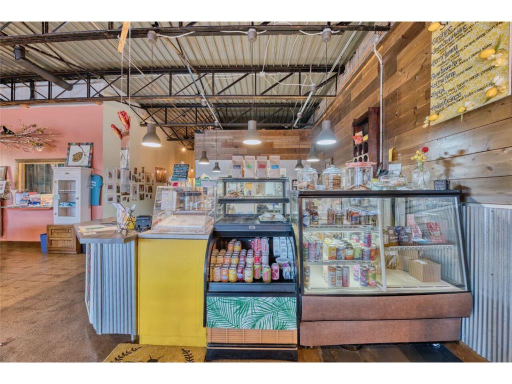 103 Main Street N Aurora MN 55705 6723684 image14