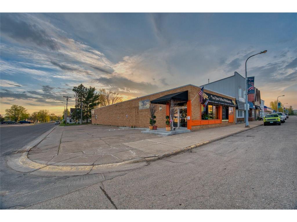 103 Main Street N Aurora MN 55705 6723684 image36