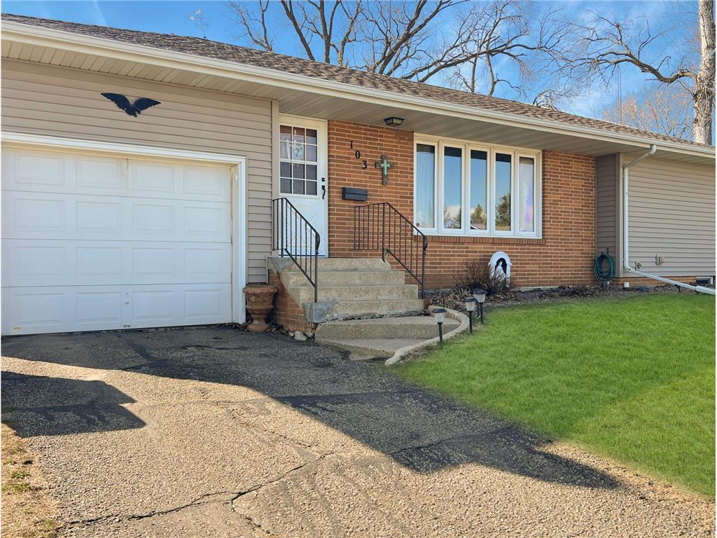 103 Montgomery Street Welcome MN 56181 7066057 image2