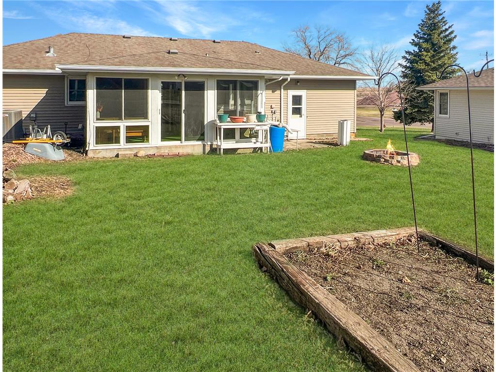 103 Montgomery Street Welcome MN 56181 7066057 image4