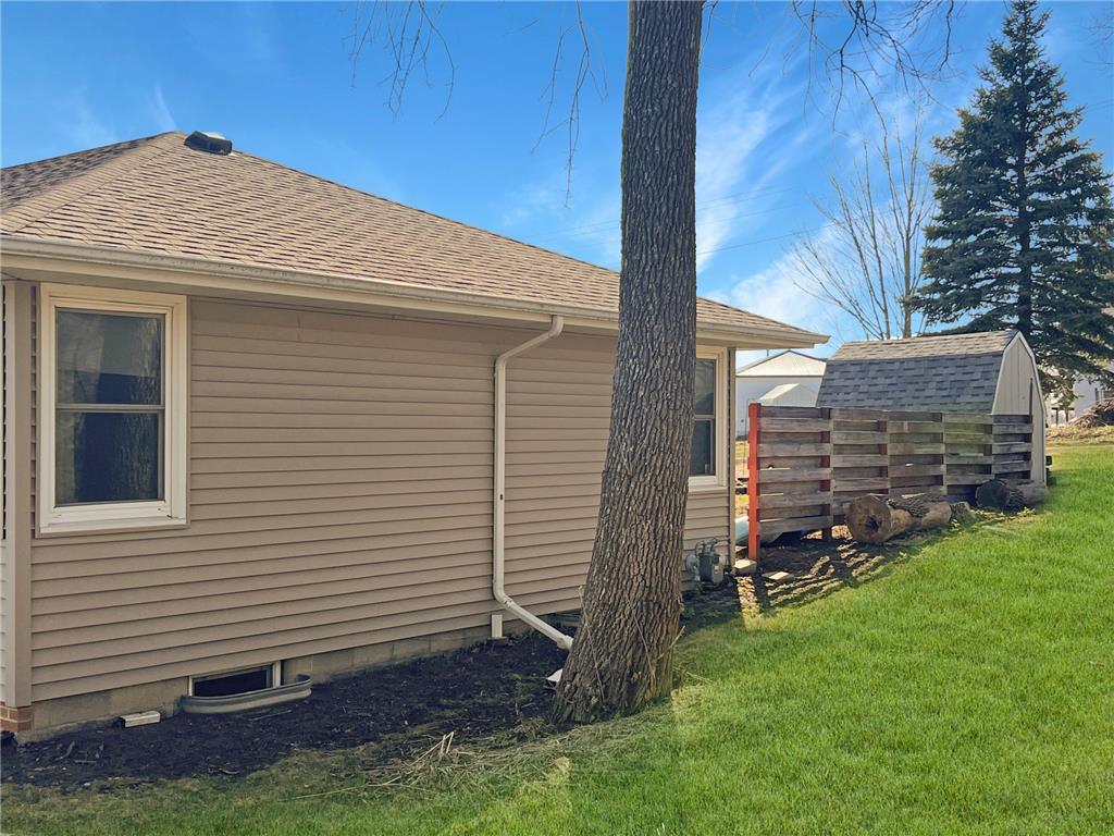103 Montgomery Street Welcome MN 56181 7066057 image5