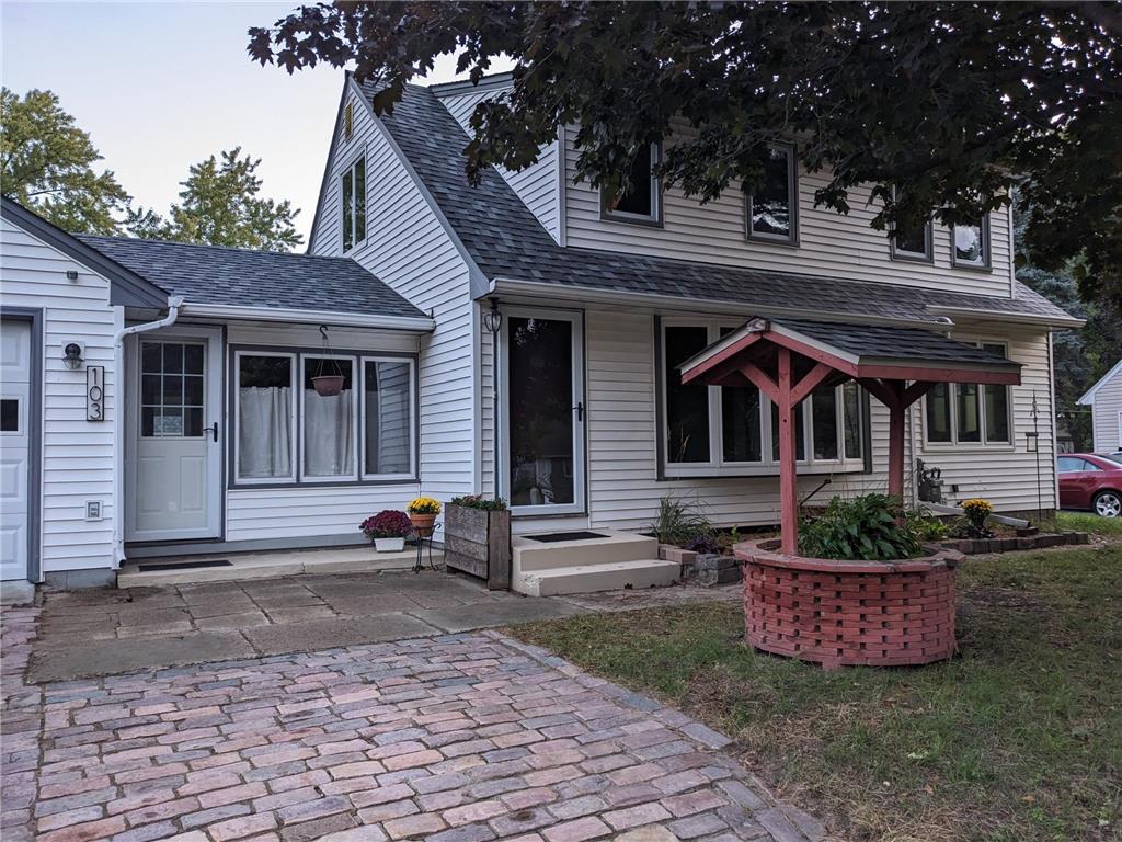 103 Mount Vernon Avenue, Maplewood, MN 55117 MLS 6443494 Edina Realty