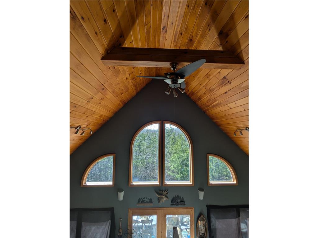 103 Onagon Lake Road Grand Marais MN 55604 - Onagon 7066300 image1
