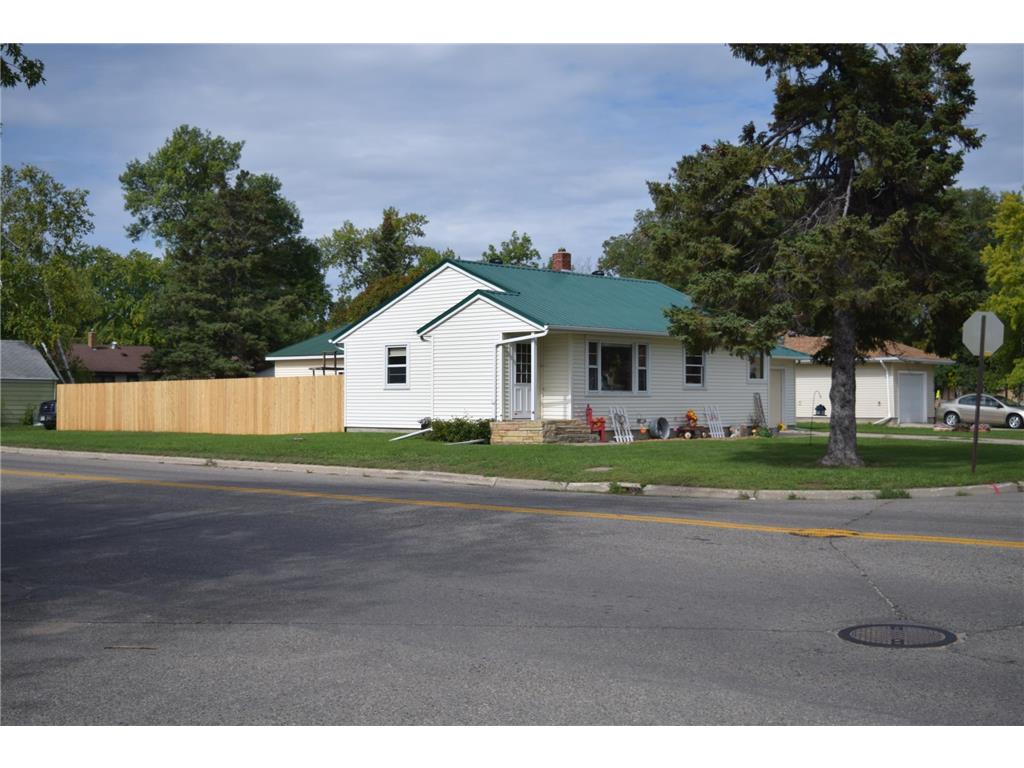 103 Pine Avenue N Thief River Falls MN 56701 6809361 image1