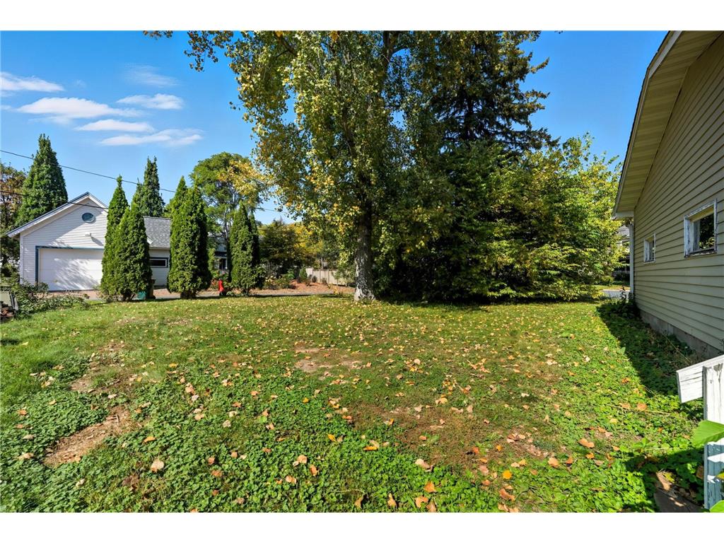 103 S 6th Street River Falls WI 54022 7008238 image32