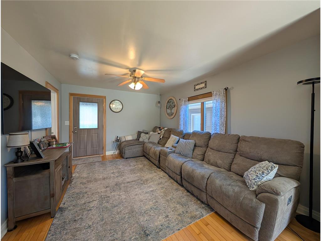 103 Saint Albans Street Lynd MN 56157 7073759 image2