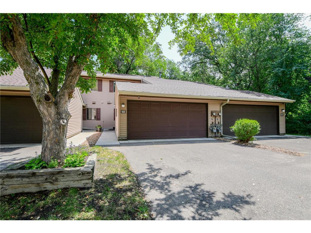 103 South Drive #E Circle Pines MN 55014 6389519 image1