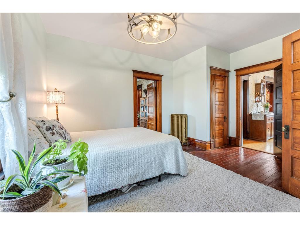 103 South Street W Caledonia MN 55921 7055308 image16