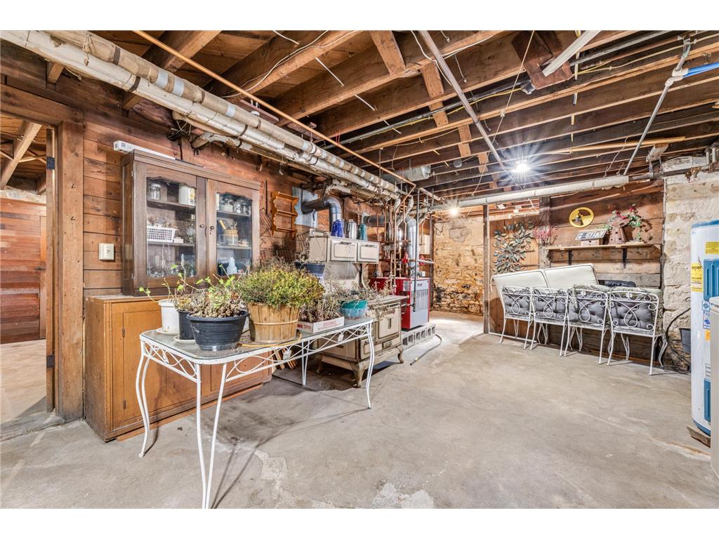 103 South Street W Caledonia MN 55921 7055308 image26