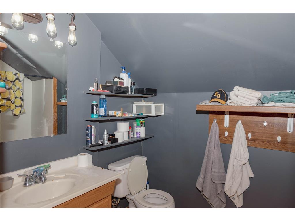 103 W 3rd Avenue N Aurora MN 55705 7061948 image10