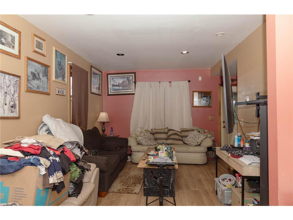 103 W 3rd Avenue N Aurora MN 55705 7061948 image2