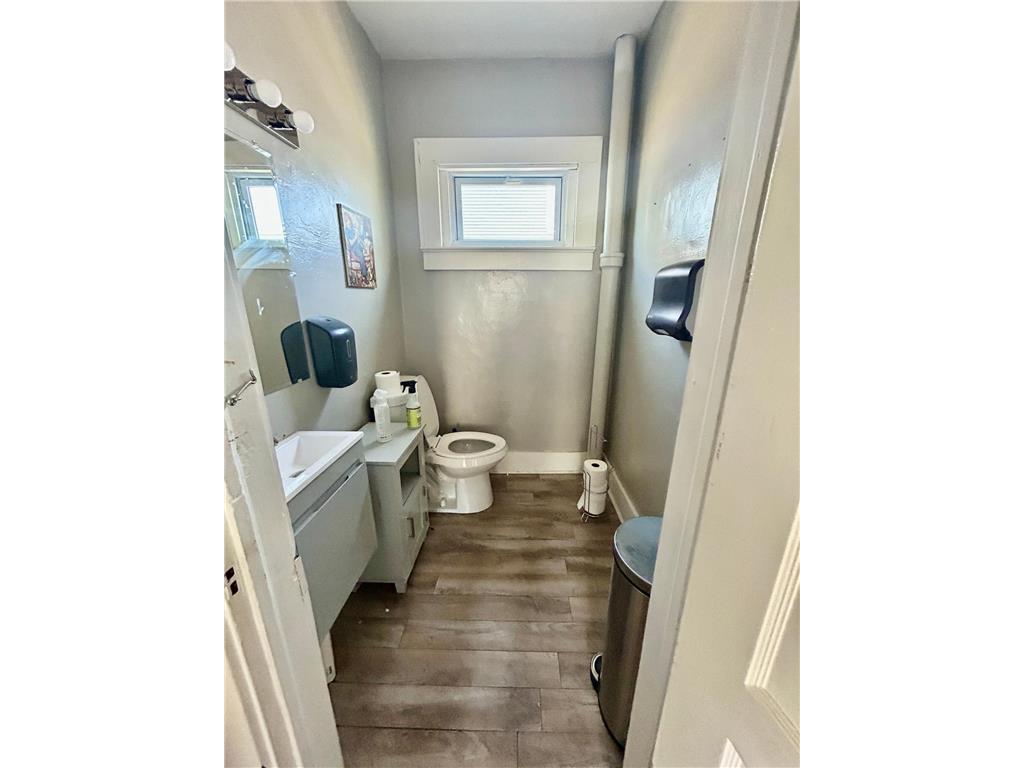 103 W Main Street Ottertail MN 56571 6721828 image17