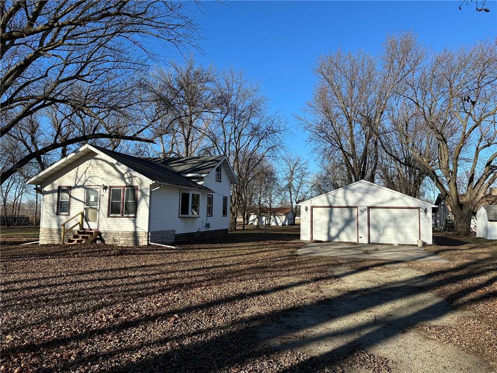 103 Washington Street W Hollandale MN 56045 6636370 image1