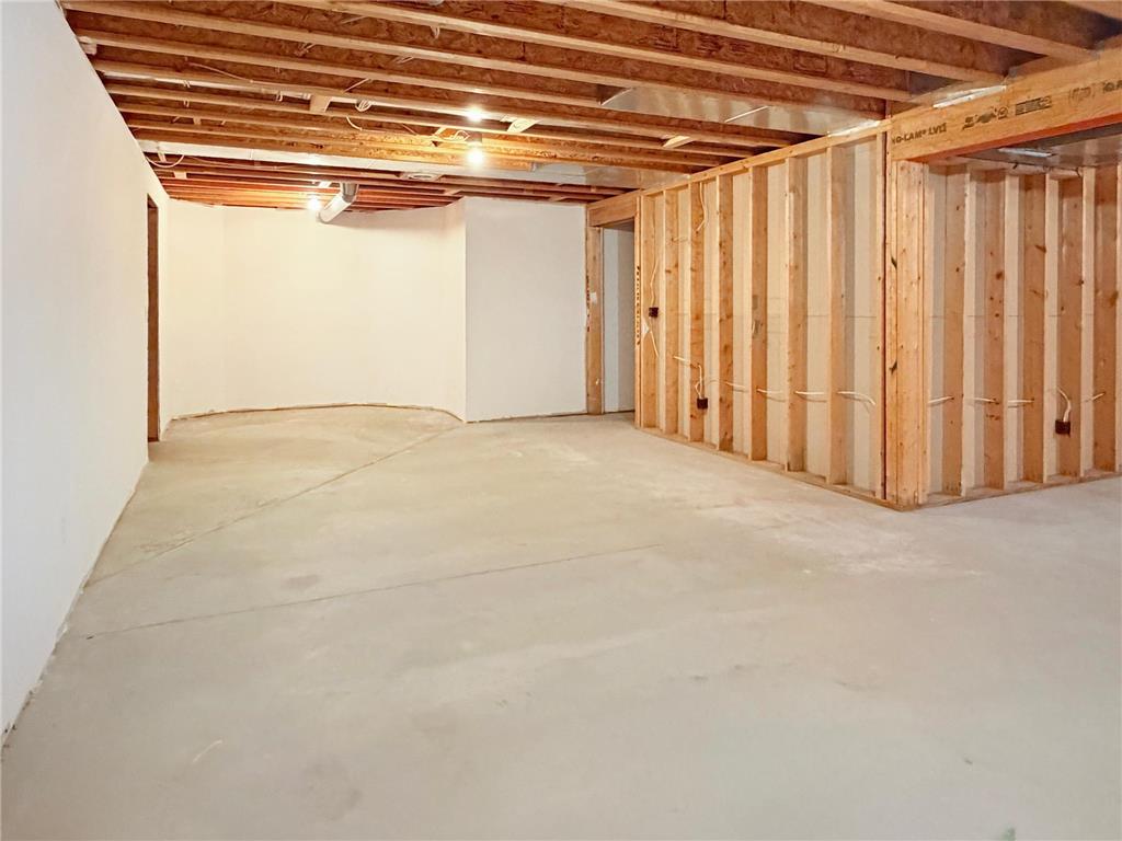 103 Whitney Circle Marshall MN 56258 7069198 image42