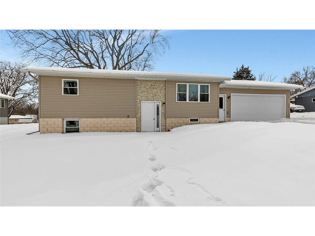 1030 Forest Avenue Albany MN 56307 6659913 image1