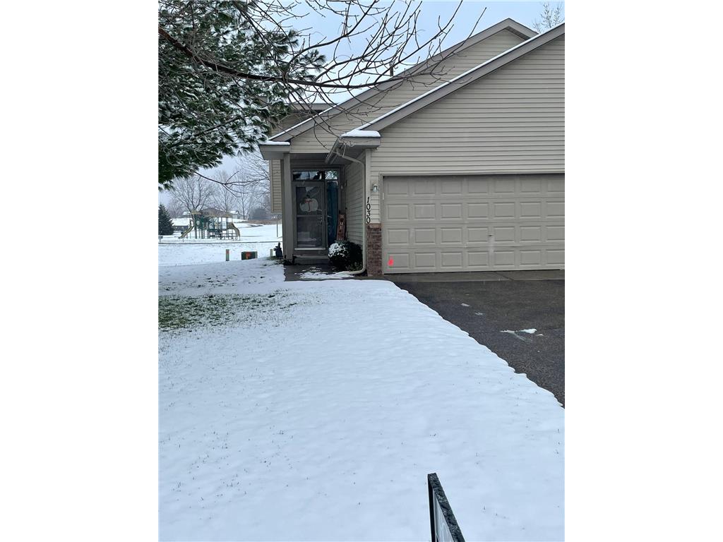 1030 Honeysuckle Lane SE, Cambridge, MN 55008 MLS 6304482 Edina Realty