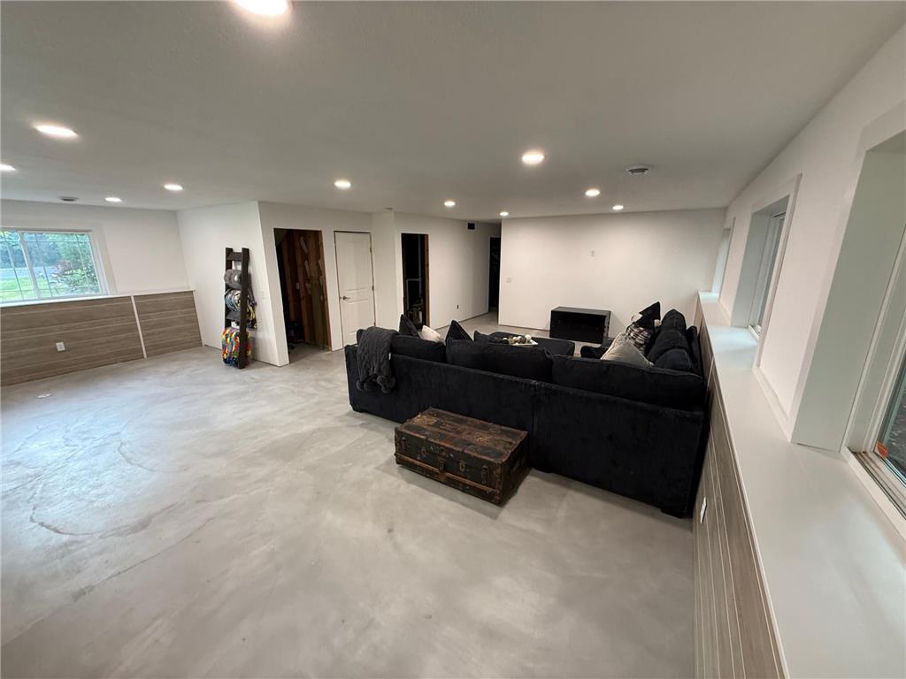 1030 Joy Circle SW Cambridge MN 55008 7074358 image27