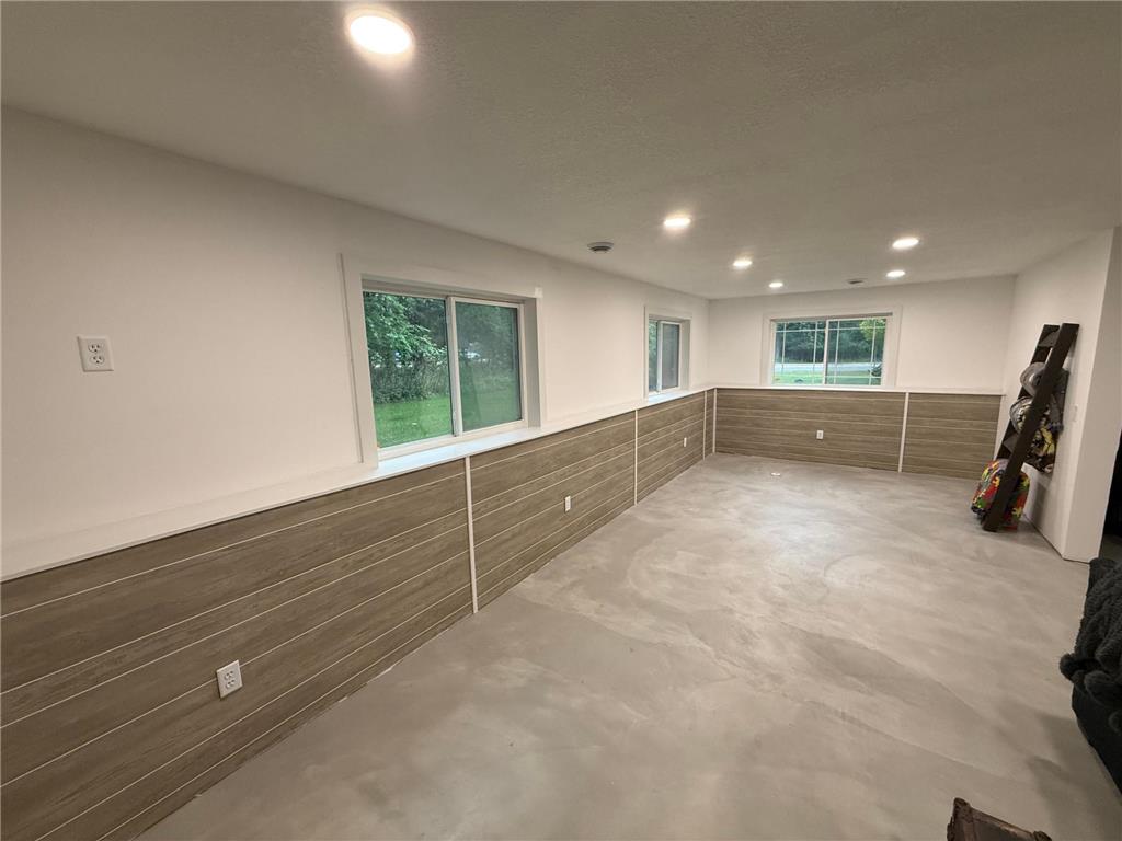 1030 Joy Circle SW Cambridge MN 55008 7074358 image29