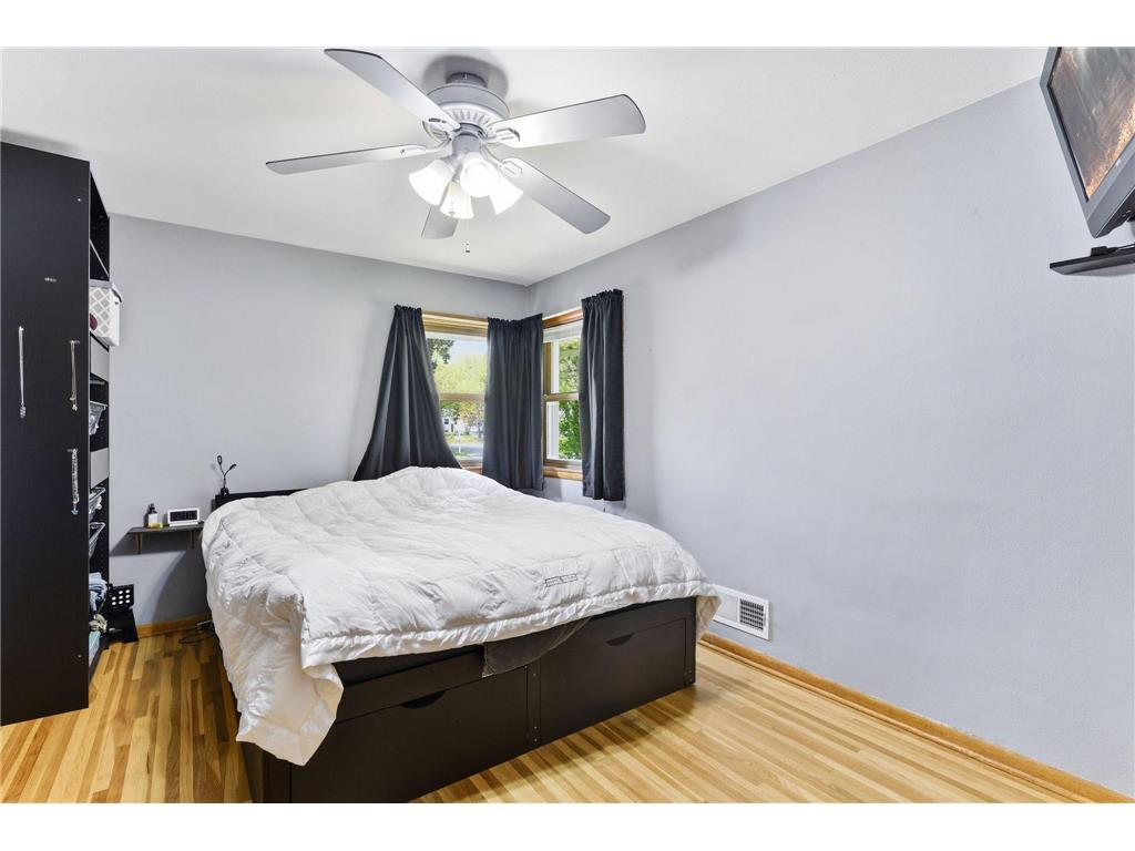 1030 Kenneth Street Eagan MN 55121 7068950 image18