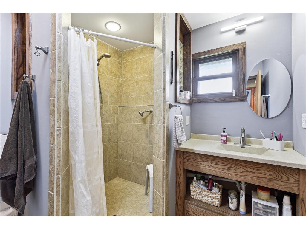 1030 Kenneth Street Eagan MN 55121 7068950 image20