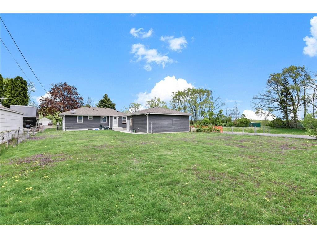 1030 Kenneth Street Eagan MN 55121 7068950 image37