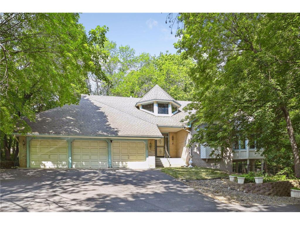 1030 Old Long Lake Road, Long Lake, MN, 55391 MLS 6374757 Edina Realty