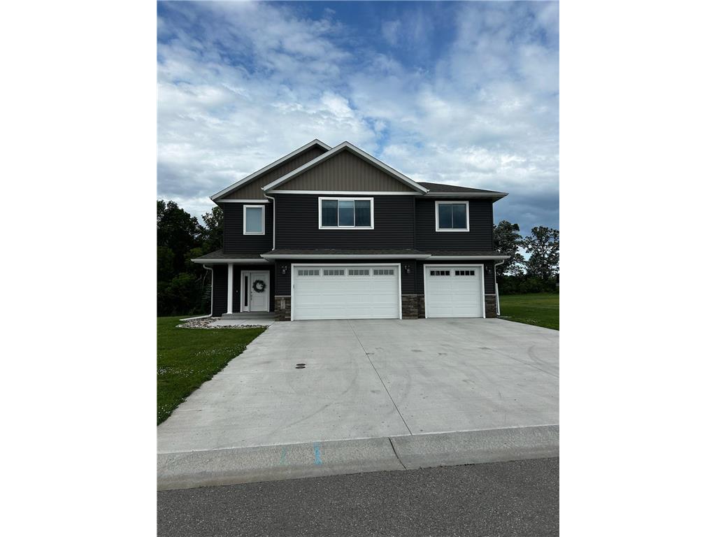 1030 Village Lane Detroit Lakes MN 56501 6562778 image1