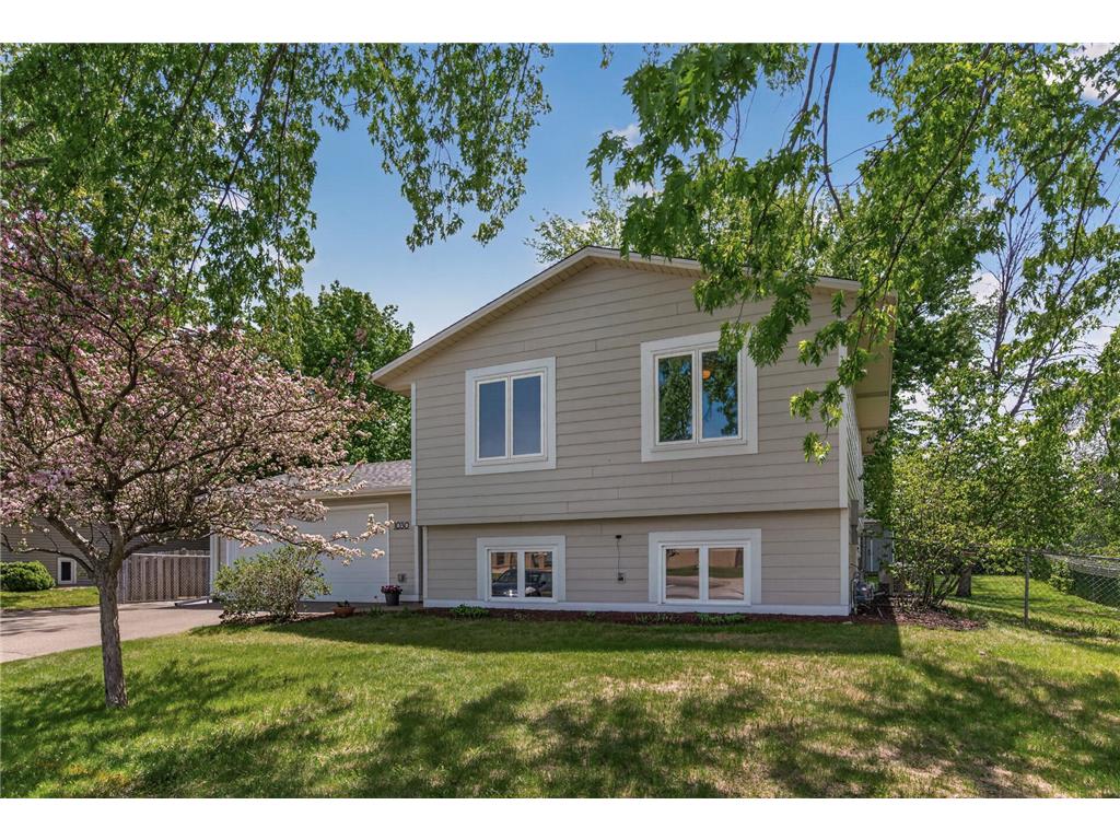 1030 Whitney Drive Apple Valley MN 55124 7068845 image1