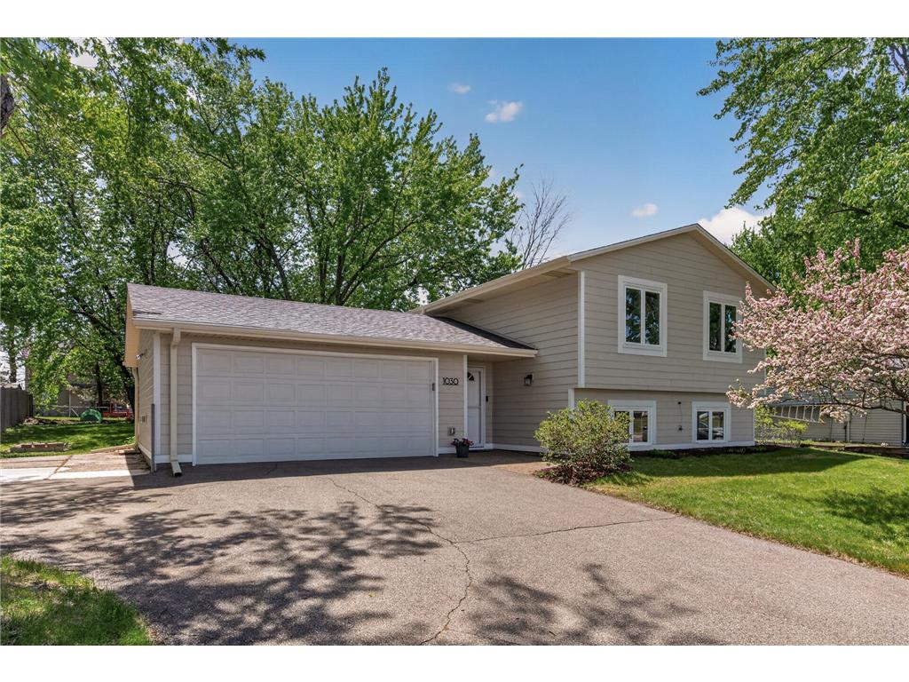 1030 Whitney Drive Apple Valley MN 55124 7068845 image3