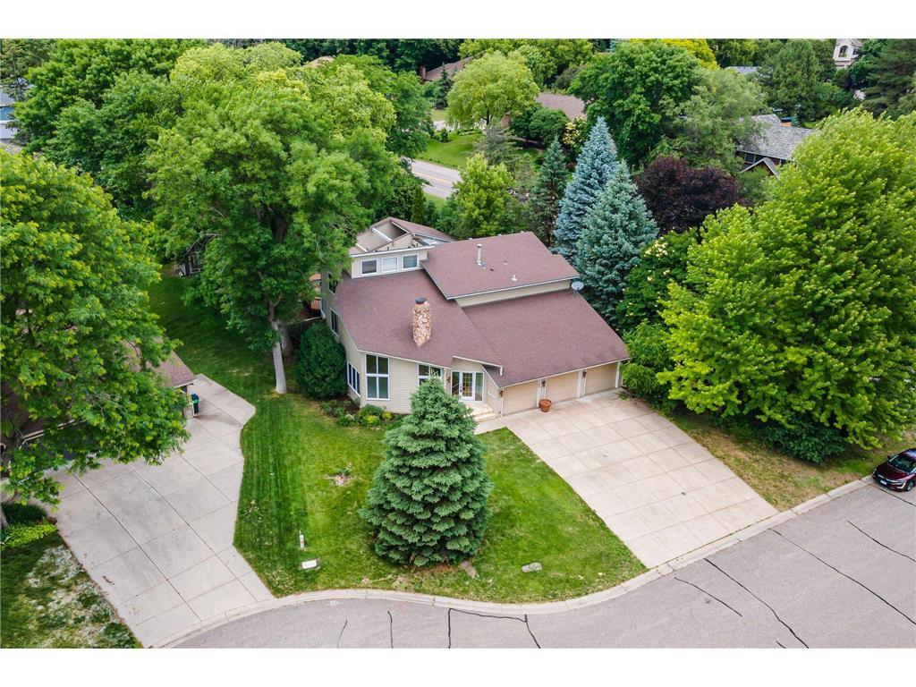10300 27th Avenue N Plymouth MN 55441 - Medicine Lake 7065744 image2