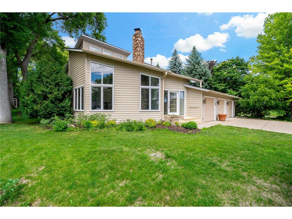 10300 27th Avenue N Plymouth MN 55441 - Medicine Lake 7065744 image5