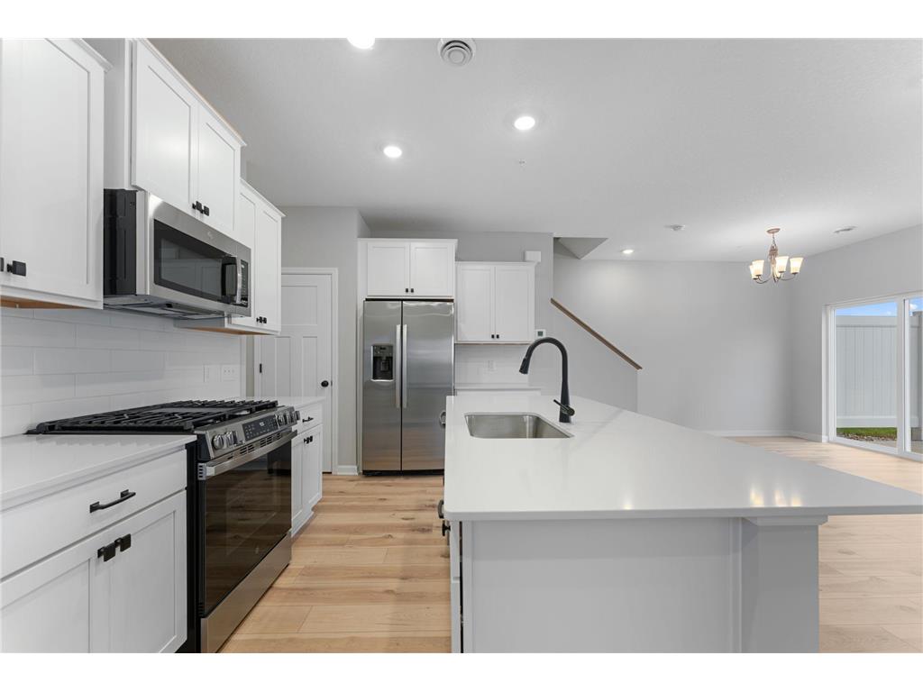 10300 Birchwood Circle Victoria MN 55318 7015928 image4