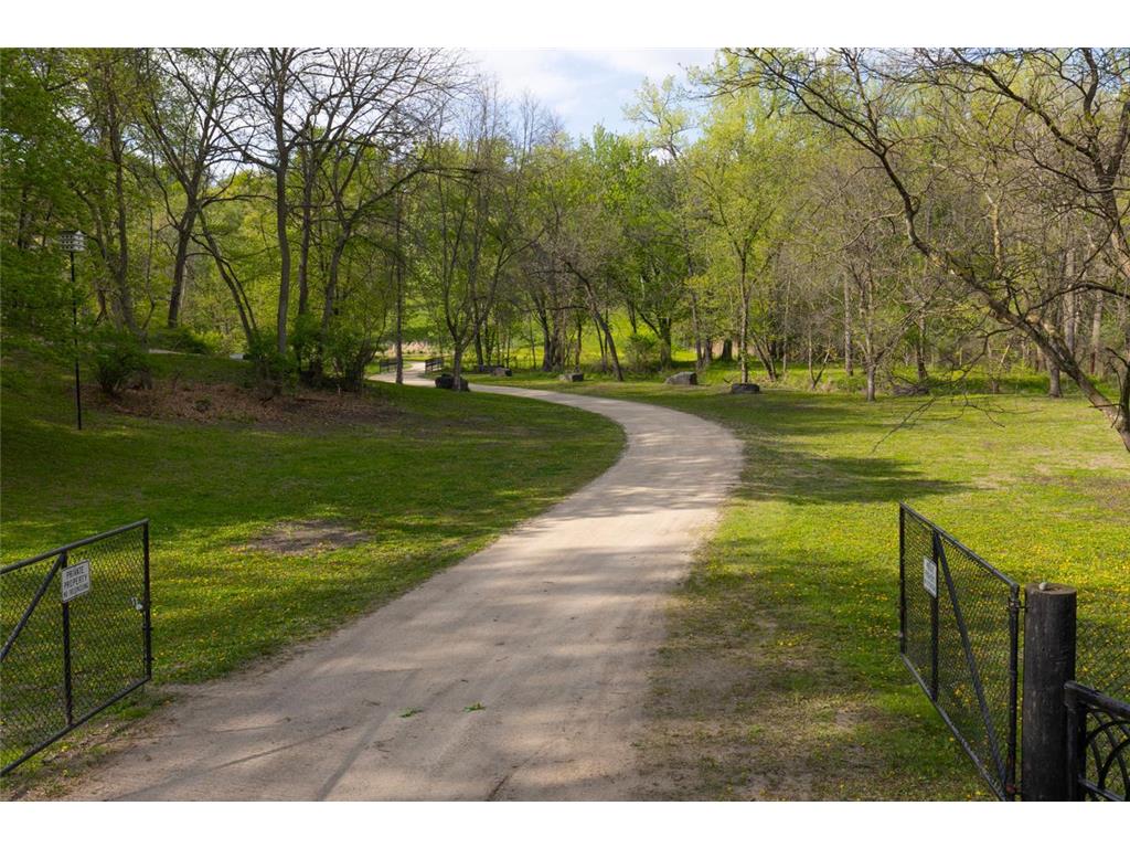 10300 Riverview Road Eden Prairie MN 55347 - Purgatory Creek 7074303 image14