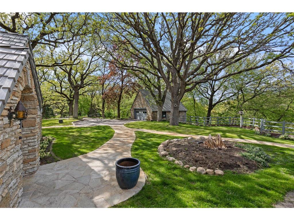 10300 Riverview Road Eden Prairie MN 55347 - Purgatory Creek 7074303 image43