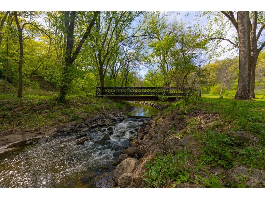 10300 Riverview Road Eden Prairie MN 55347 - Purgatory Creek 7074303 image5