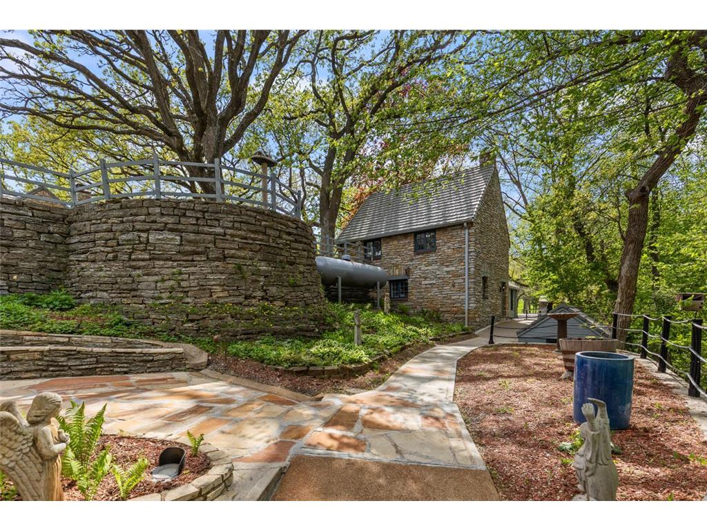 10300 Riverview Road Eden Prairie MN 55347 - Purgatory Creek 7074303 image58