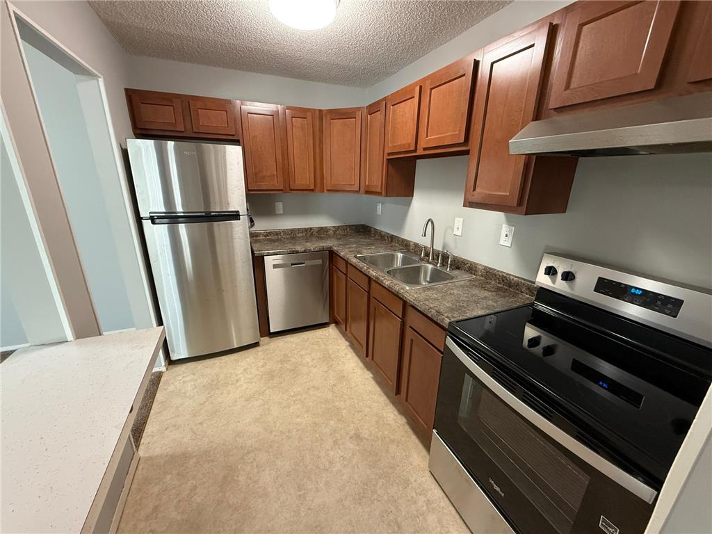 10301 Cedar Lake Road #102 Minnetonka MN 55305 7069434 image5