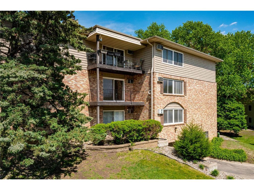 10301 Cedar Lake Road #201 Minnetonka MN 55305 7079111 image22
